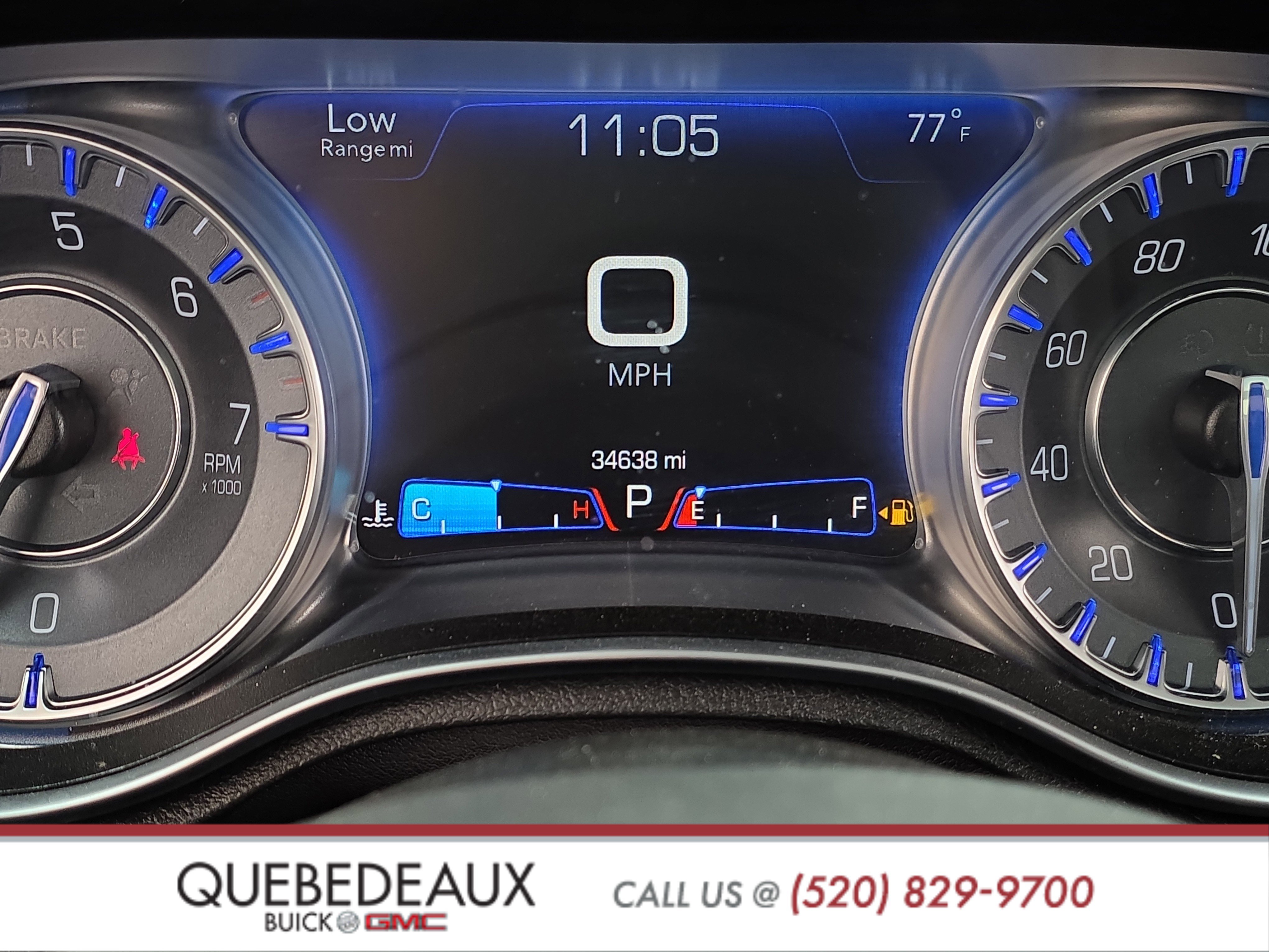 Used 2017 Chrysler 300 Limited image 17