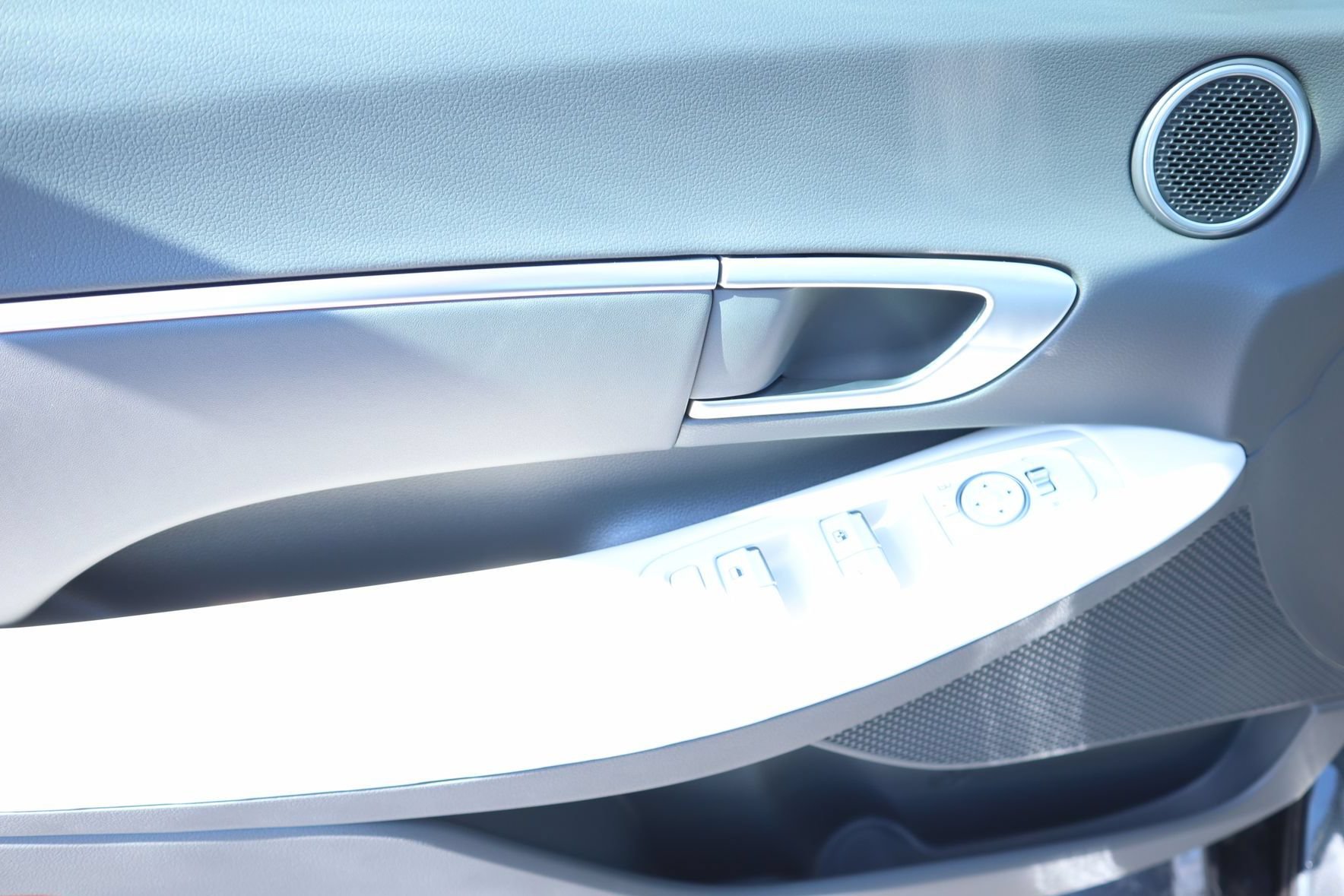 New 2026 Hyundai Sonata SEL FWD image 19