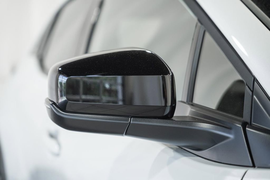 New 2026 Toyota C-HR image 16