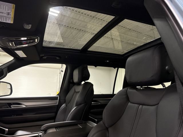 New 2026 Jeep Grand Wagoneer Limited AWD/4WD image 20