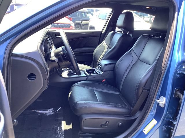 Used 2023 Dodge Charger SXT w/ Plus Group RWD image 8
