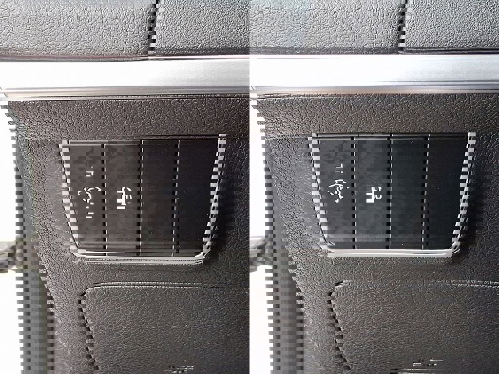 Used 2018 Kia Stinger Premium w/ Paint Protection Package image 32