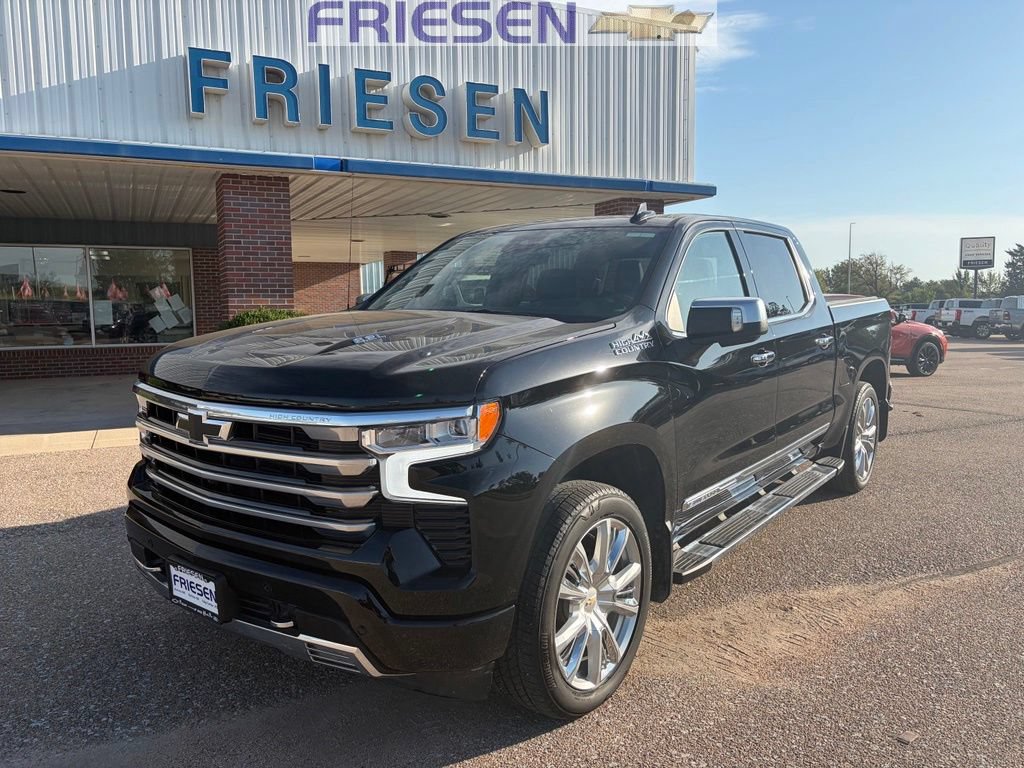 Used 2025 Chevrolet Silverado 1500 High Country w/ High Country Premium Package AWD/4WD image 1