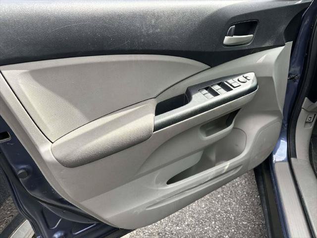 Used 2013 Honda CR-V LX image 12