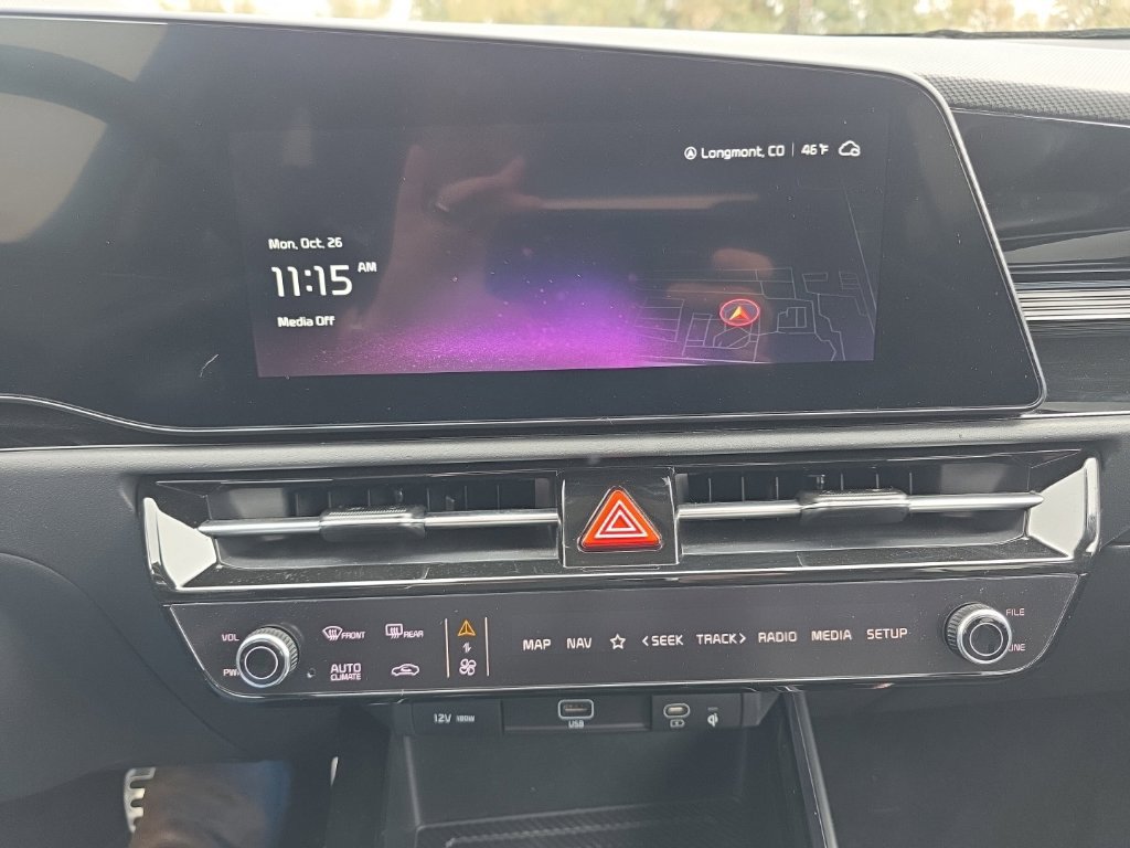 Certified 2025 Kia Niro Wave w/ Wave Preserve Package FWD image 12