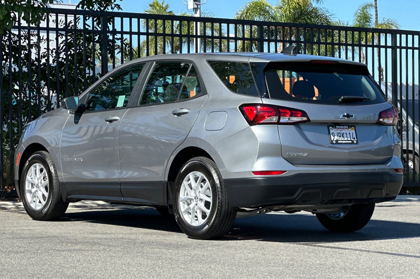 Used 2024 Chevrolet Equinox LS image 6