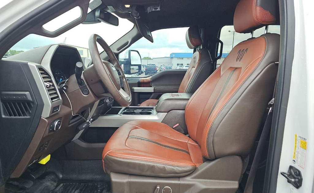 Used 2019 Ford F350 King Ranch w/ Chrome Package AWD/4WD image 8
