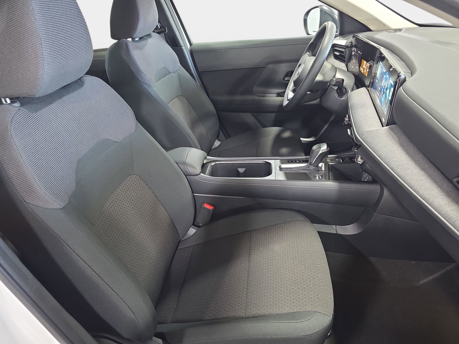 New 2026 Nissan Kicks S FWD image 10