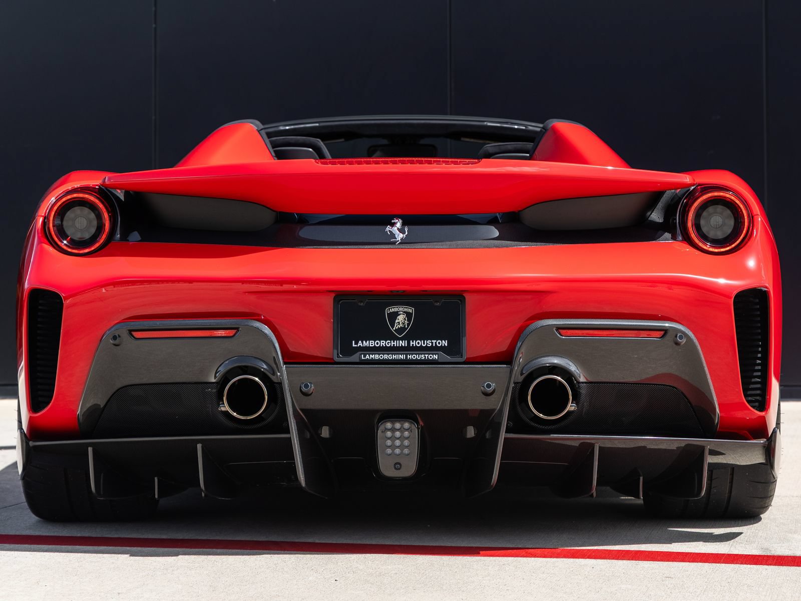 Used 2020 Ferrari 488 Pista Spider RWD image 9