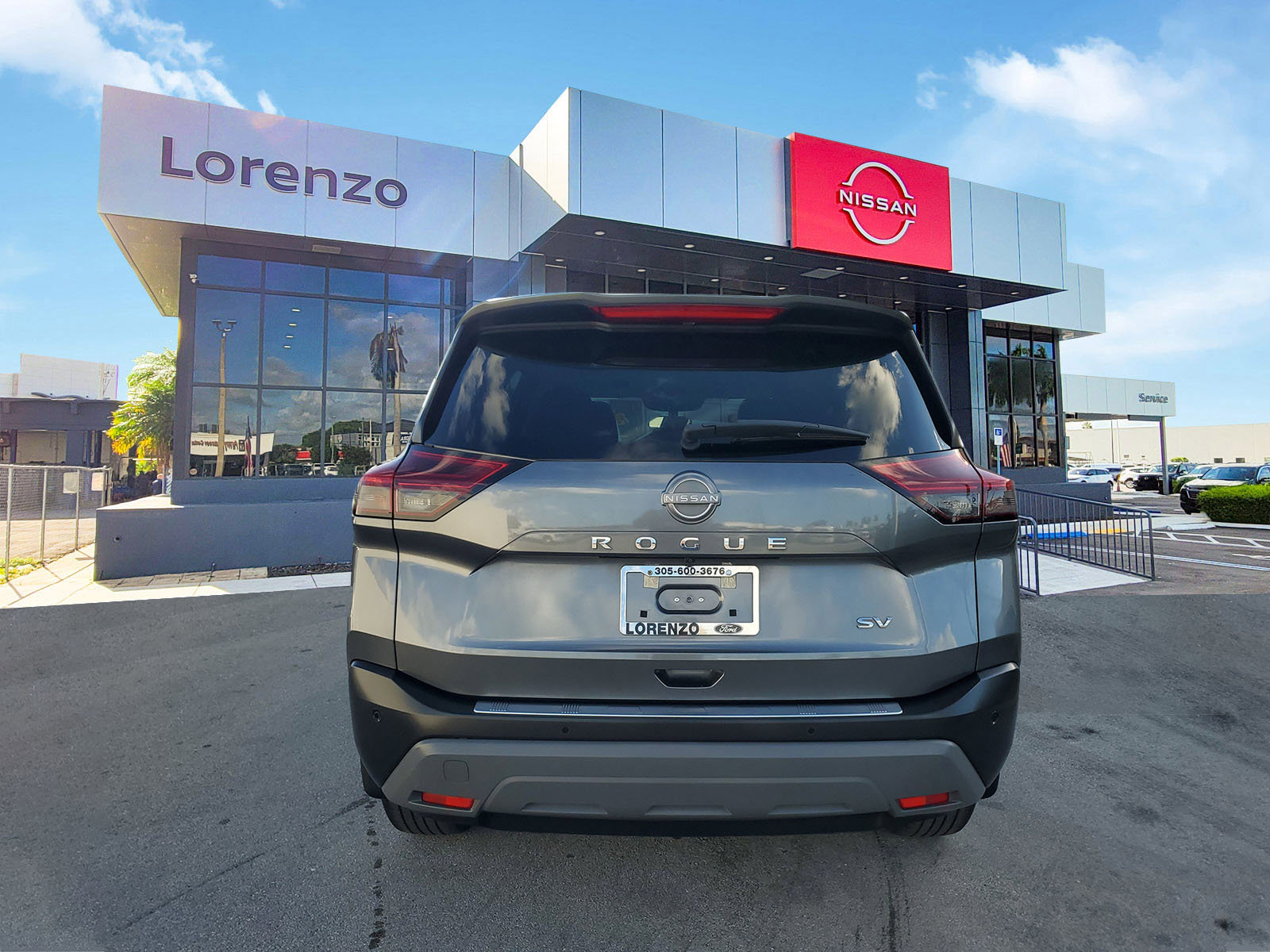 Used 2022 Nissan Rogue SV image 6