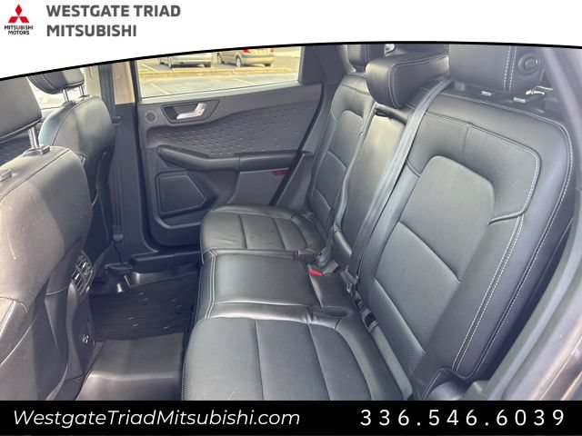 Used 2020 Ford Escape Titanium AWD/4WD image 18