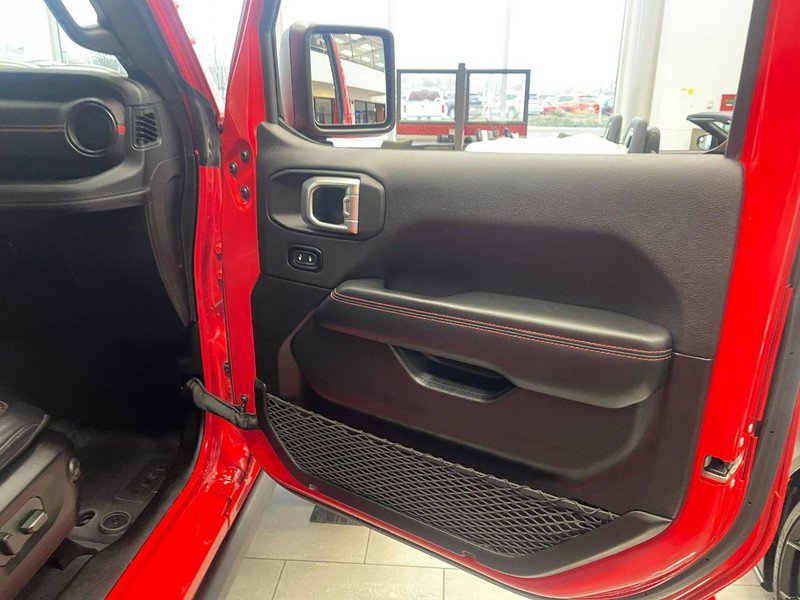 Used 2024 Jeep Wrangler Unlimited Rubicon image 13