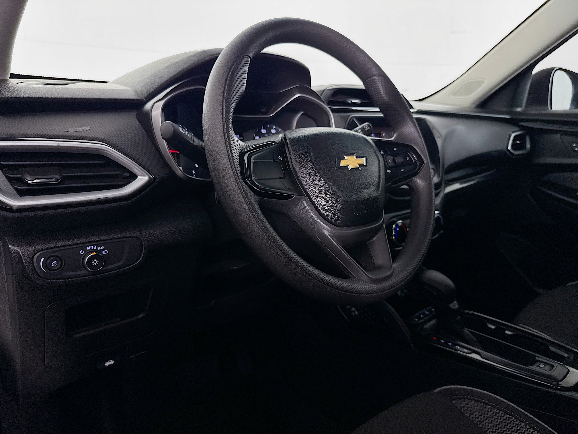 Used 2022 Chevrolet TrailBlazer LS AWD/4WD image 20