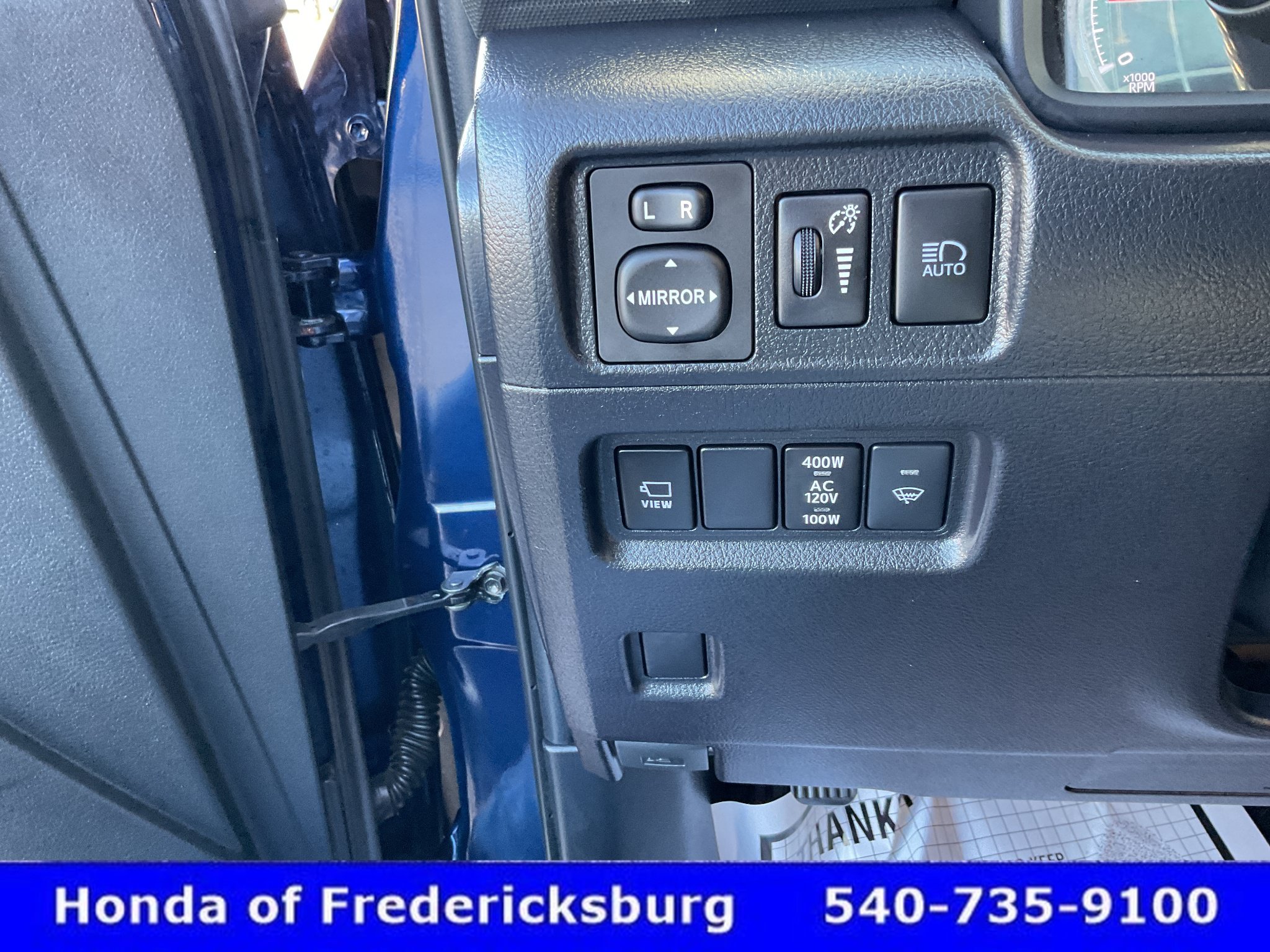 Used 2023 Toyota 4Runner Limited AWD/4WD image 45