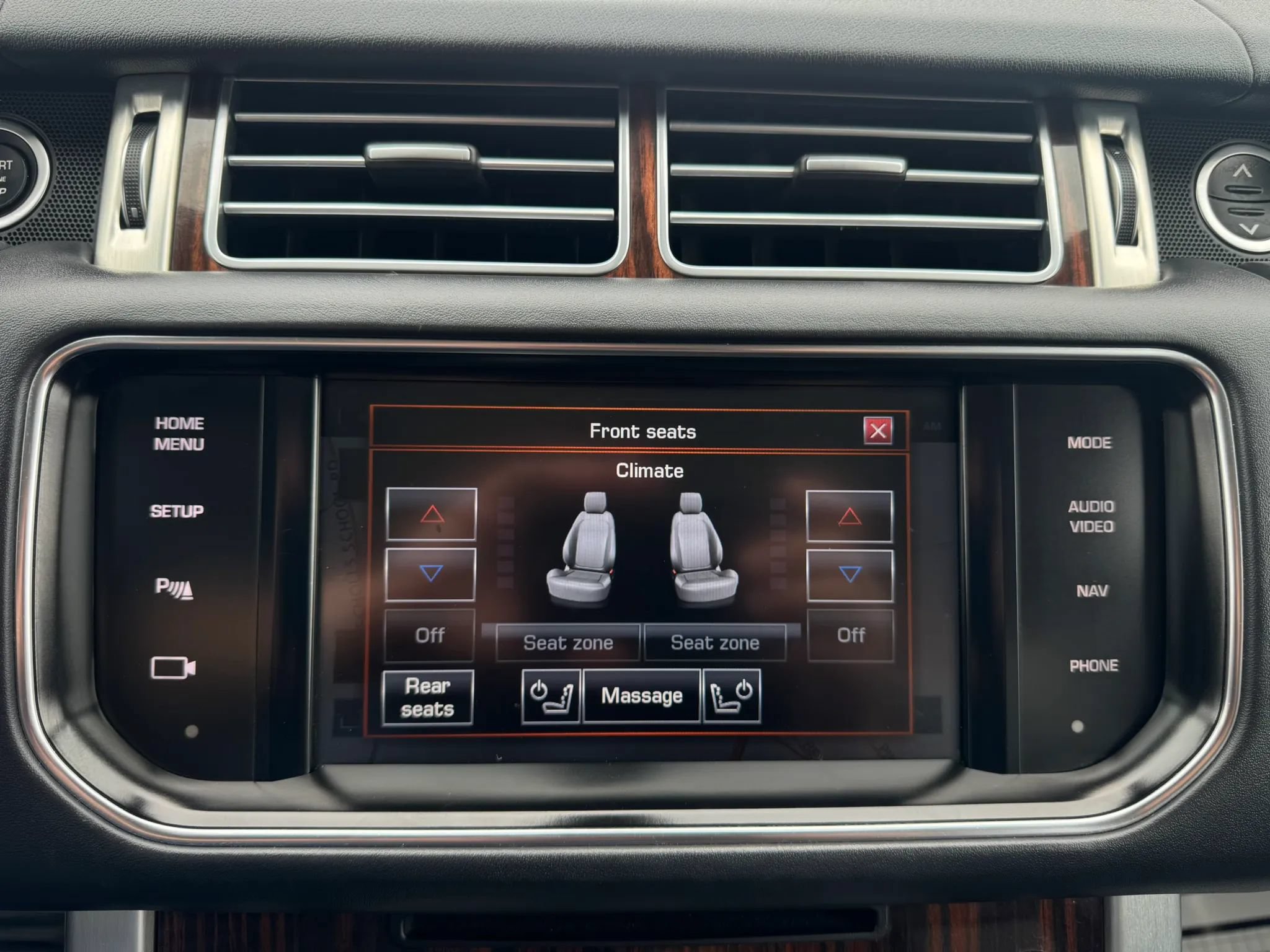 Used 2014 Land Rover Range Rover Supercharged AWD/4WD image 14