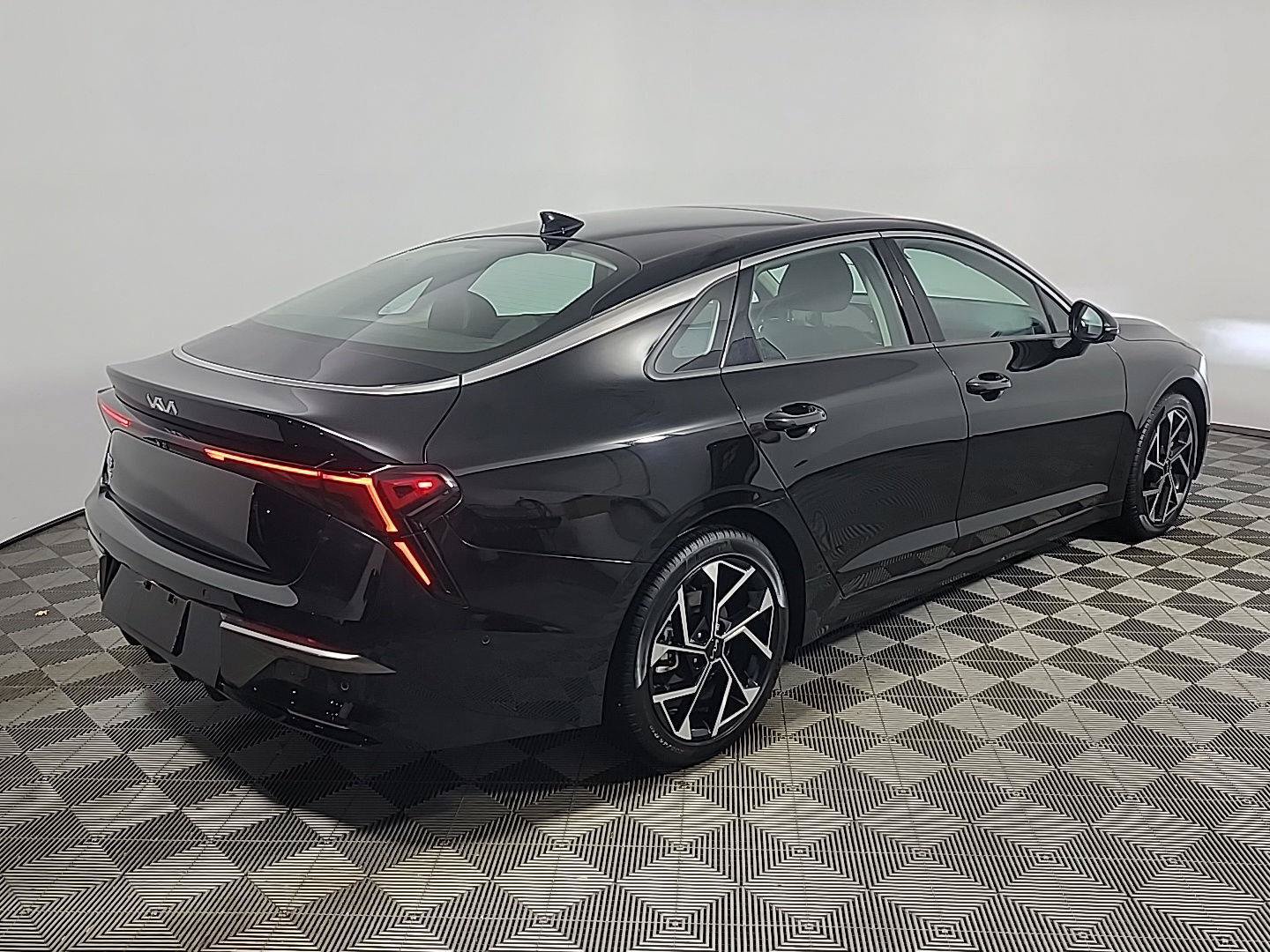 Certified 2025 Kia K5 EX FWD image 4
