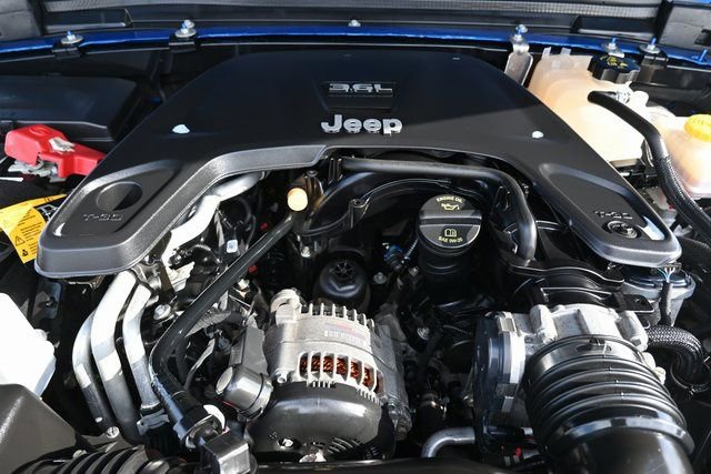 Used 2021 Jeep Wrangler Unlimited Sahara image 16