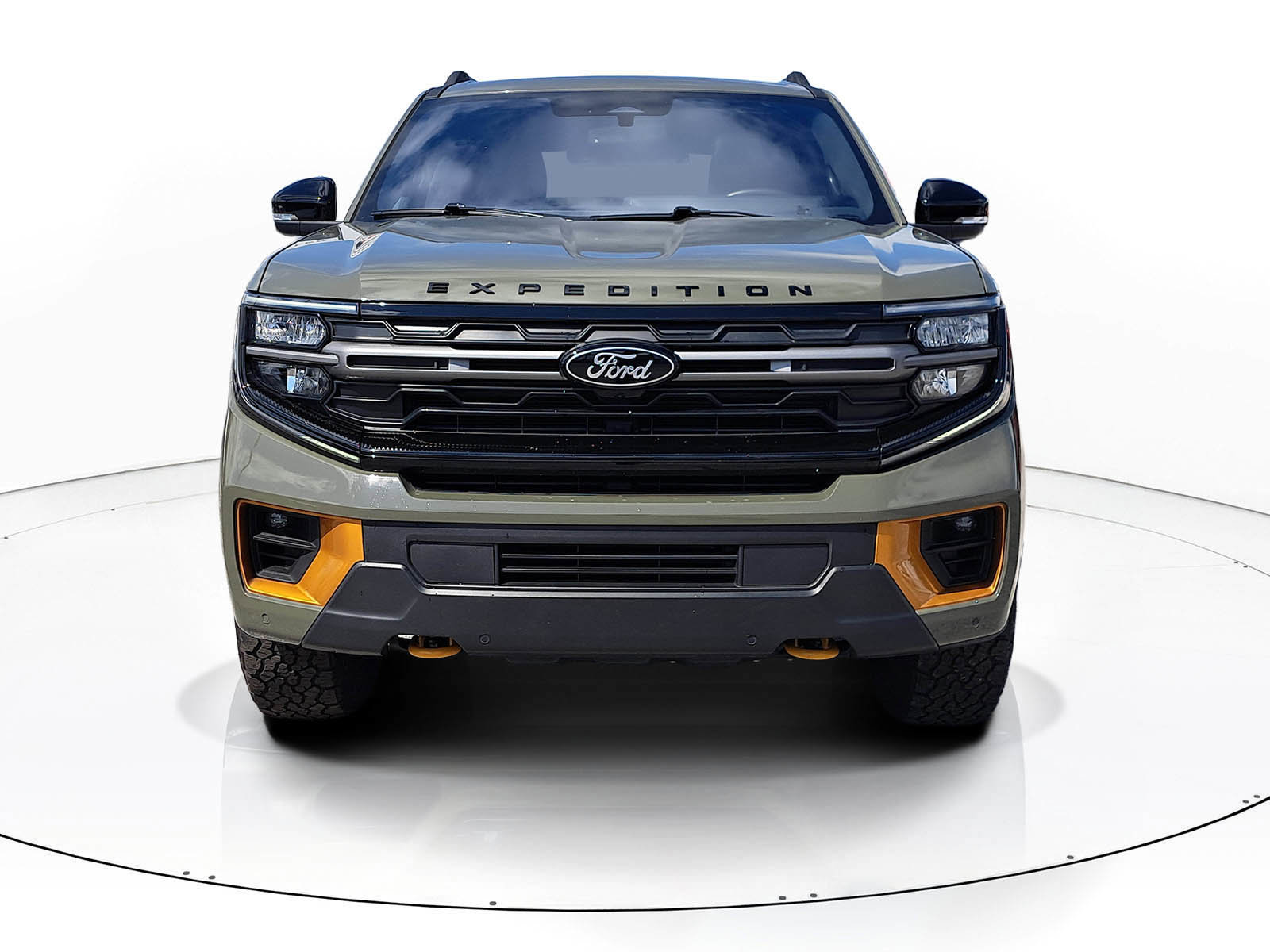 Used 2025 Ford Expedition Tremor image 2