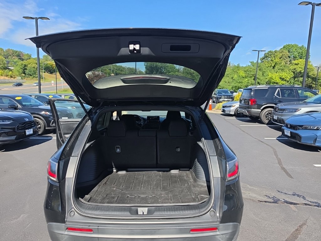 Used 2023 Honda HR-V Sport image 10