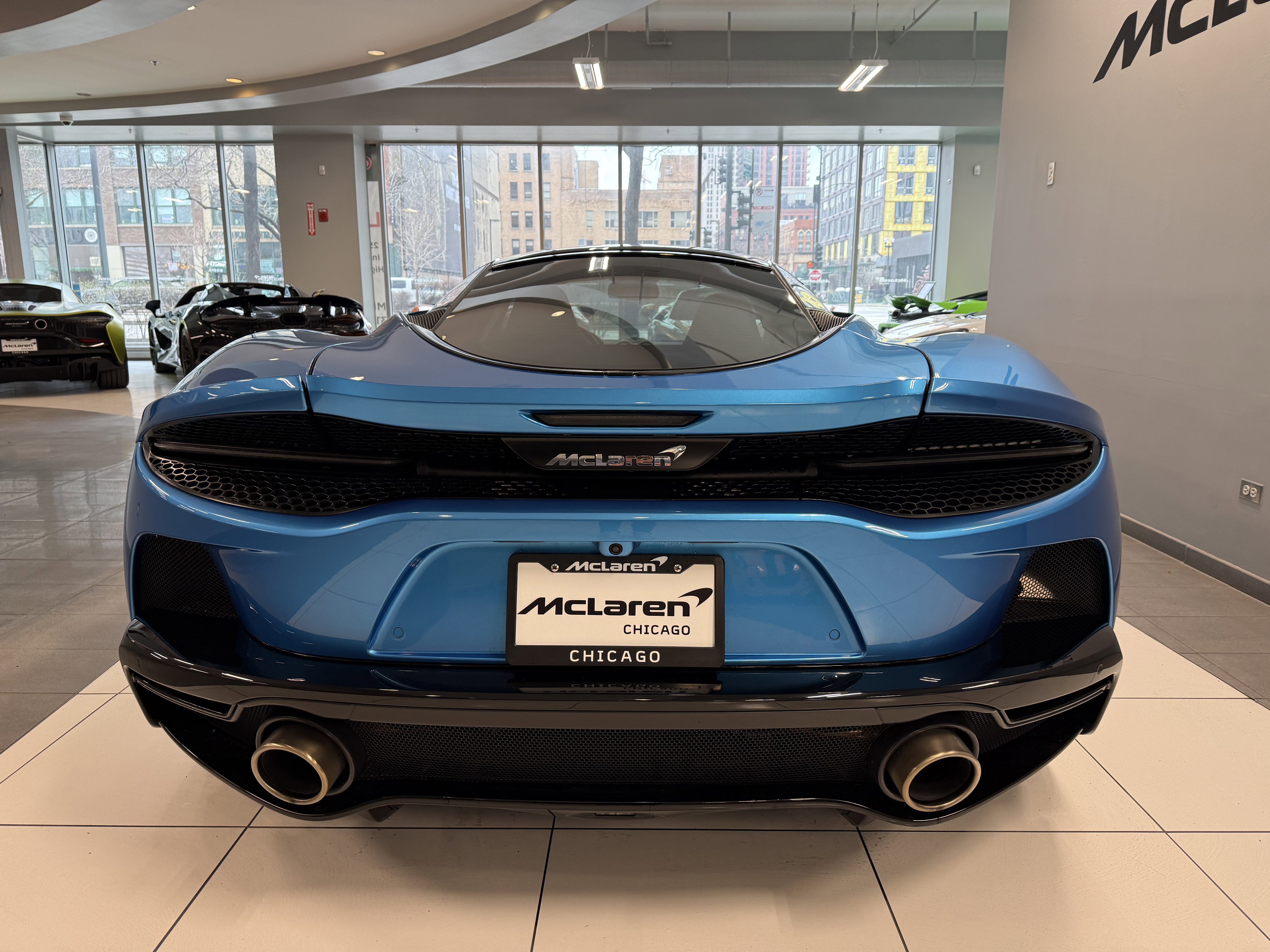 Used 2023 McLaren GT image 2