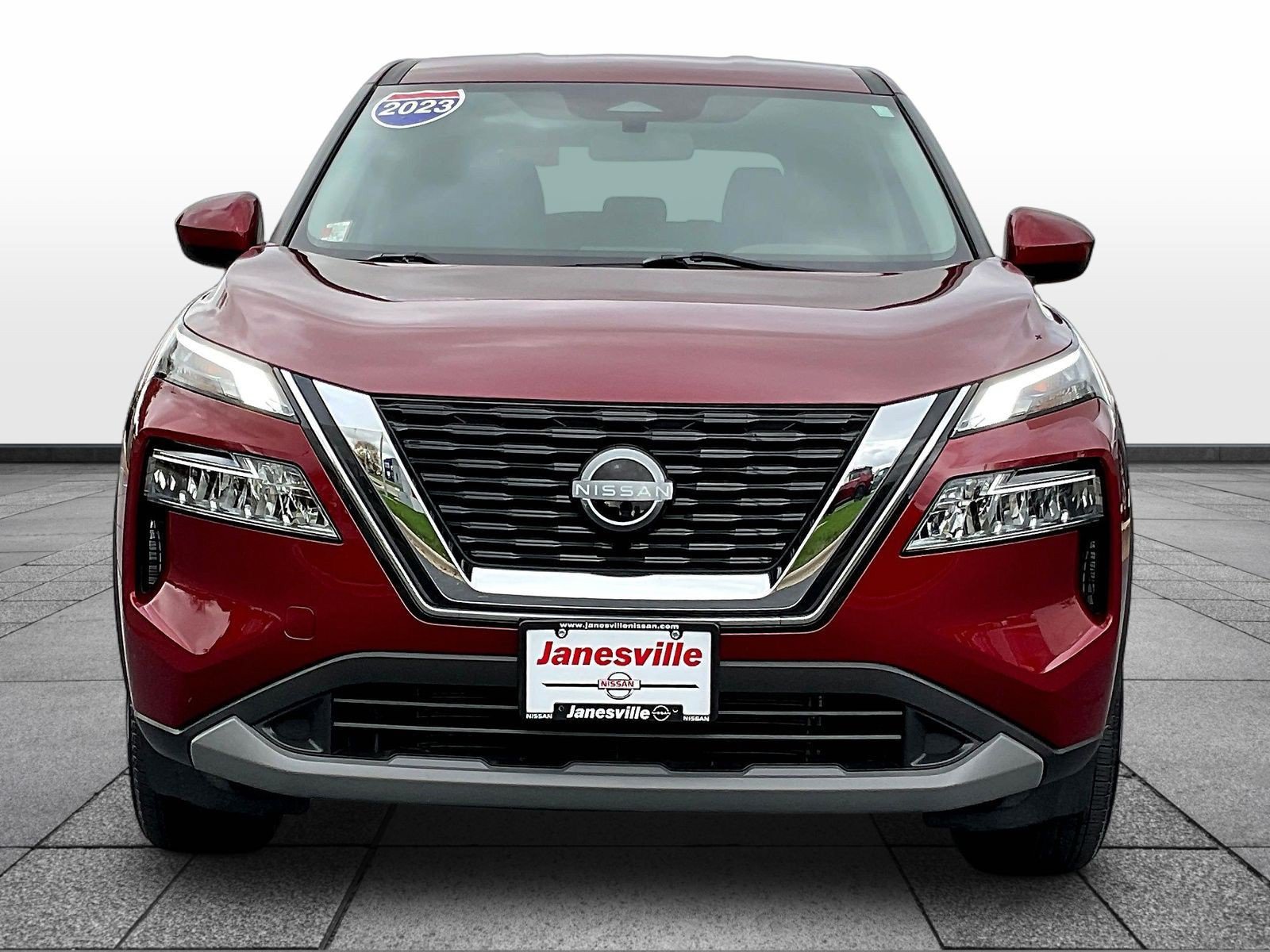 Certified 2023 Nissan Rogue SV AWD/4WD image 2