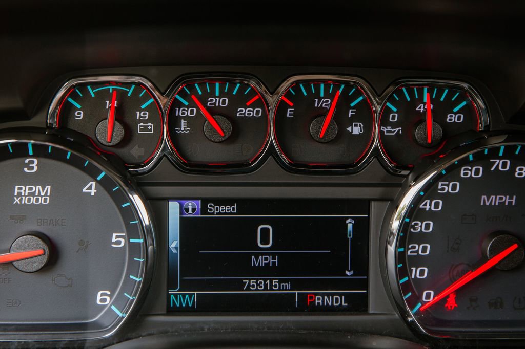 Used 2020 Chevrolet Tahoe LT RWD image 16