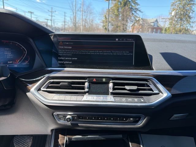 Used 2019 BMW X5 xDrive40i w/ Convenience Package image 18