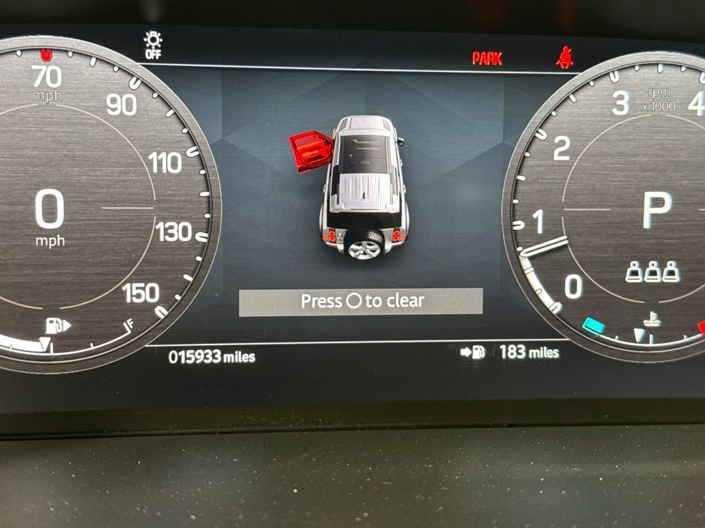 Used 2024 Land Rover Defender 110 S image 19