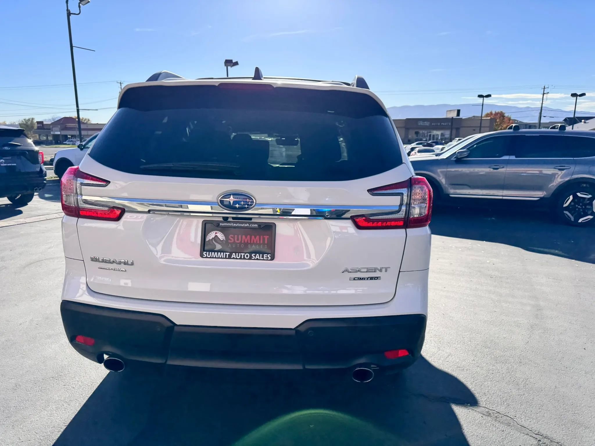 Used 2024 Subaru Ascent Limited image 4