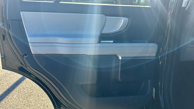 Certified 2025 Ford Expedition Active image 15