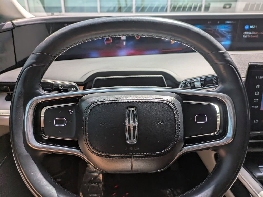 Certified 2024 Lincoln Nautilus Reserve AWD/4WD image 33