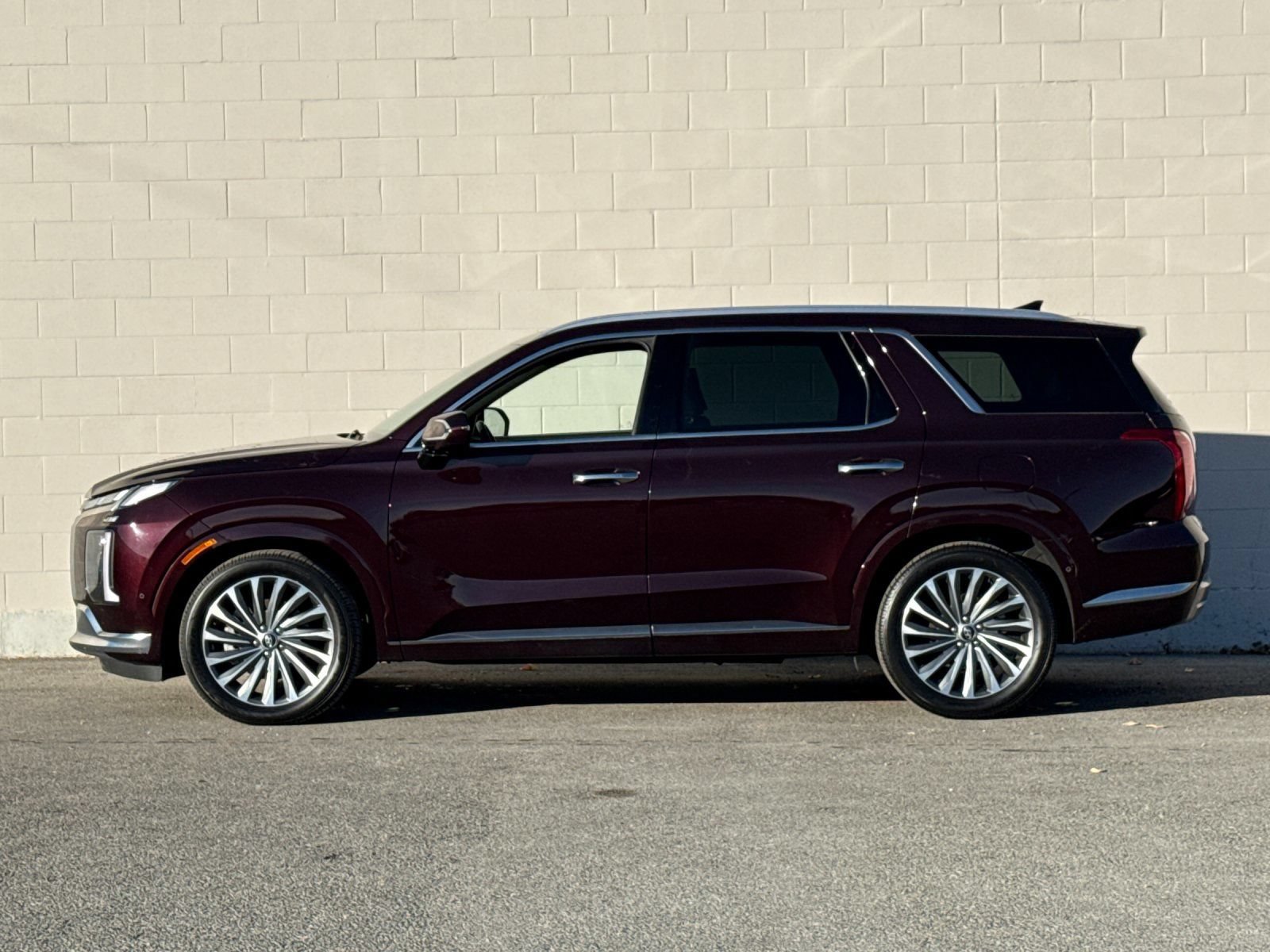 Used 2024 Hyundai Palisade Calligraphy AWD/4WD image 6