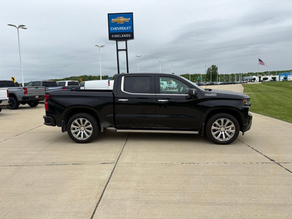 Used 2021 Chevrolet Silverado 1500 High Country w/ Technology Package AWD/4WD image 7