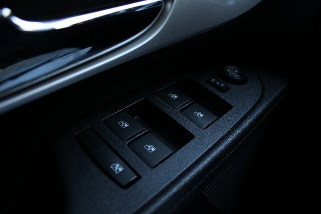 Used 2017 Chevrolet Equinox LT w/ Sport Edition image 14