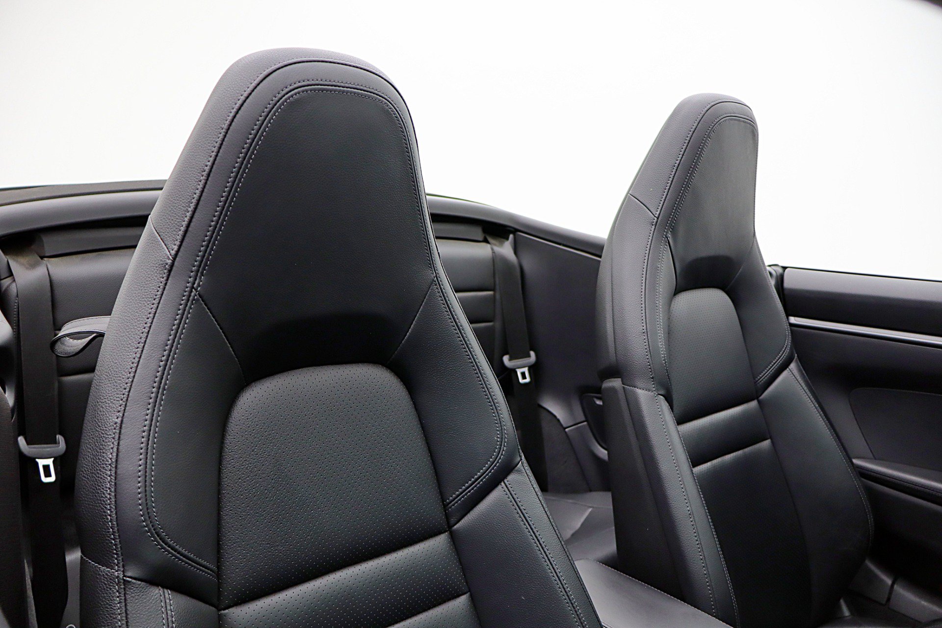 Used 2020 Porsche 911 Carrera RWD image 40