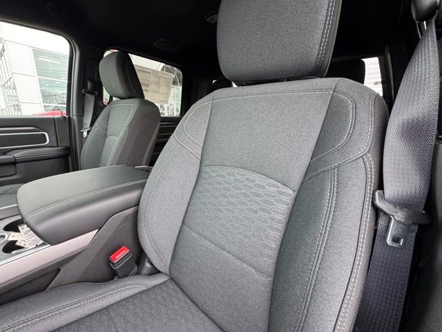 New 2026 RAM 3500 Big Horn AWD/4WD image 14