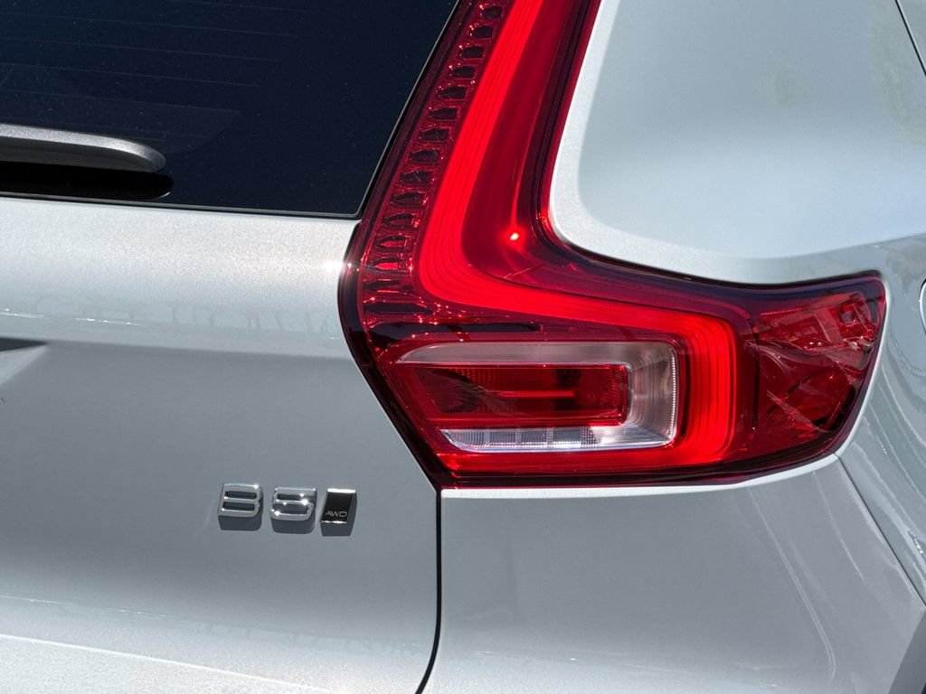 New 2026 Volvo XC40 B5 Plus w/ Protection Package Premier AWD/4WD image 26