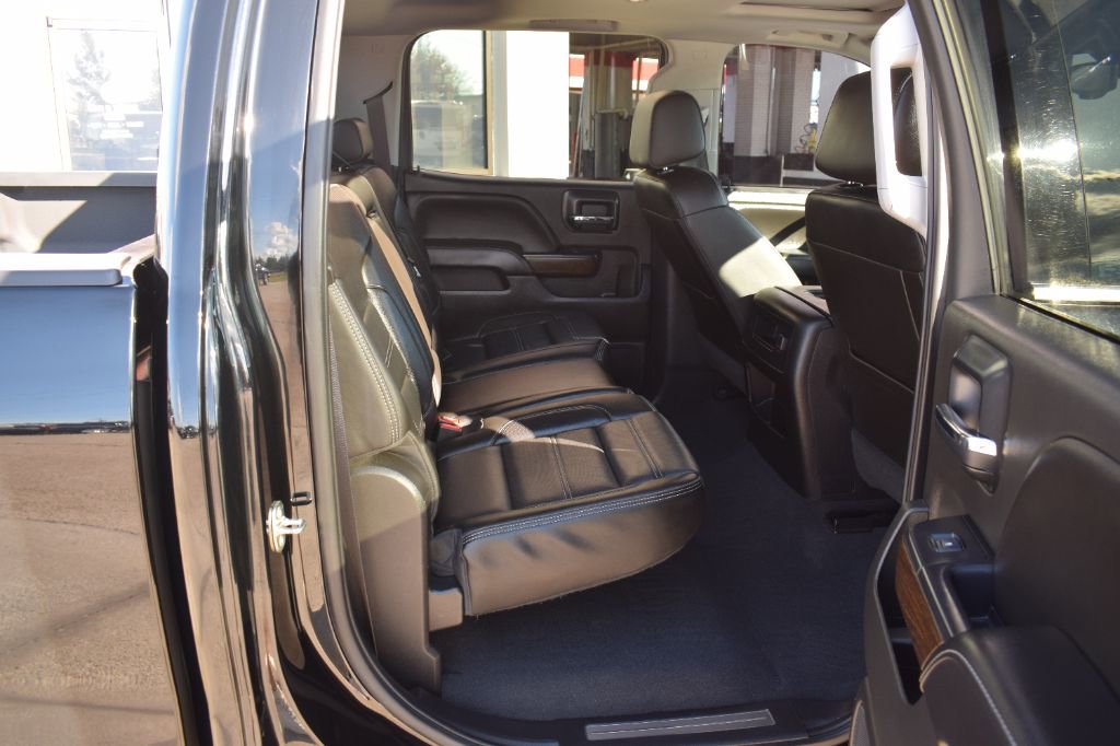 Used 2018 GMC Sierra 1500 Denali w/ Denali Ultimate Package image 11