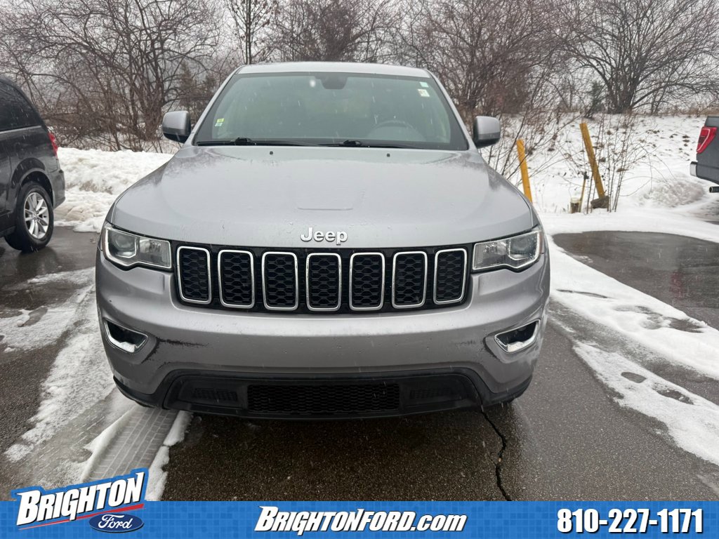 Used 2018 Jeep Grand Cherokee Laredo image 2