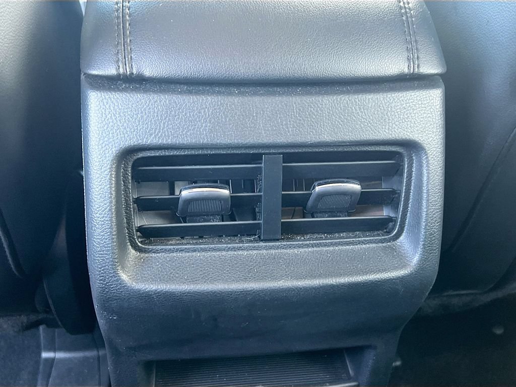Used 2024 Ford Edge SEL AWD/4WD image 29