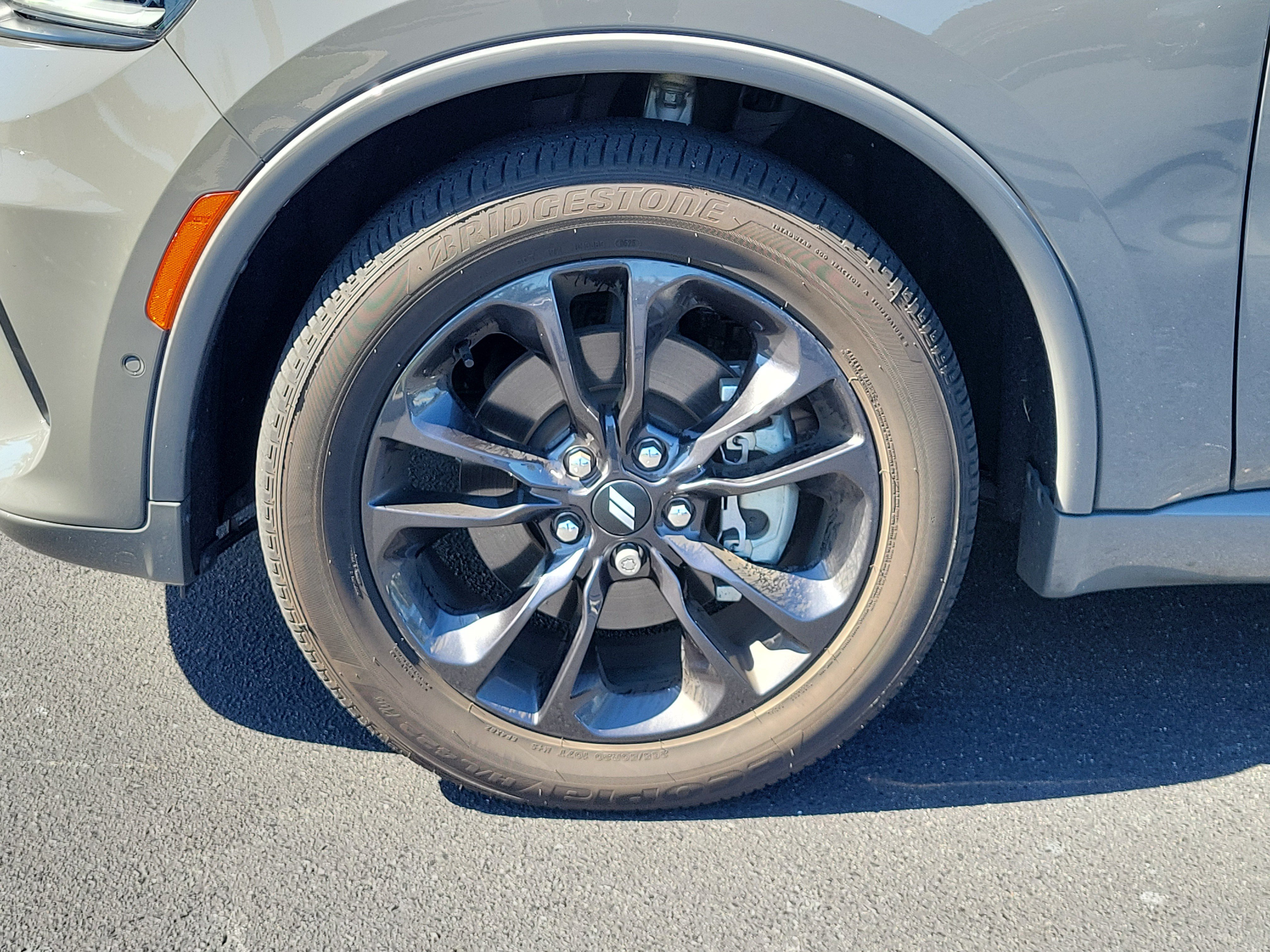 Used 2025 Dodge Durango R/T AWD/4WD image 9