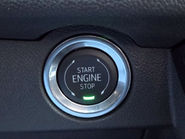 Used 2026 Chevrolet Traverse RS w/ LPO, Floor Liner Package AWD/4WD image 38