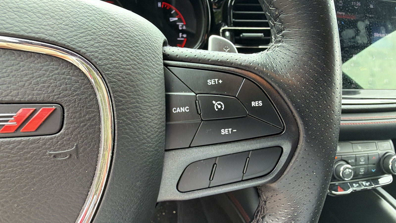 Used 2025 Dodge Durango GT AWD/4WD image 30