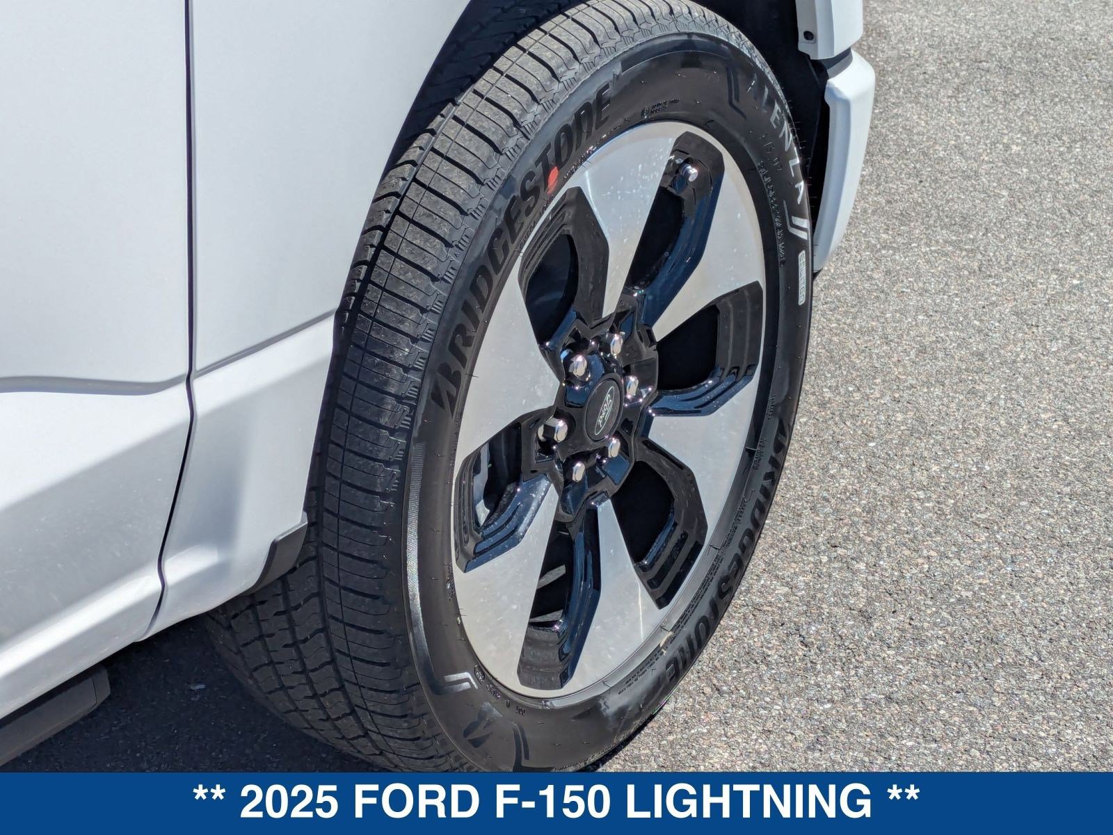 New 2025 Ford F150 Lightning Platinum image 13