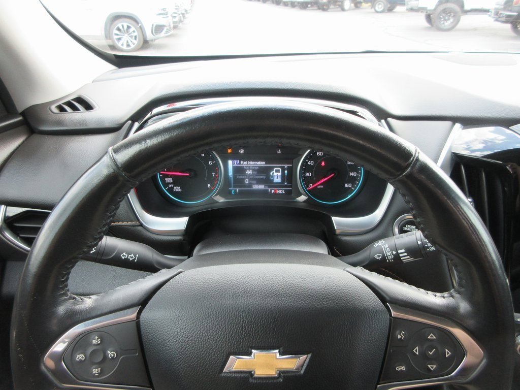 Used 2018 Chevrolet Traverse LT image 26