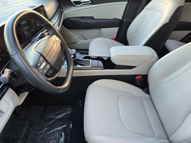 Certified 2026 Kia Sportage EX FWD image 16