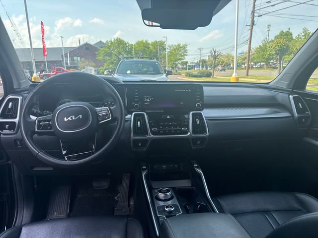 Used 2023 Kia Sorento EX AWD/4WD image 15