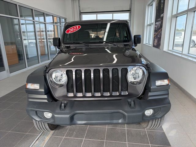 Used 2023 Jeep Wrangler Sport S AWD/4WD image 2