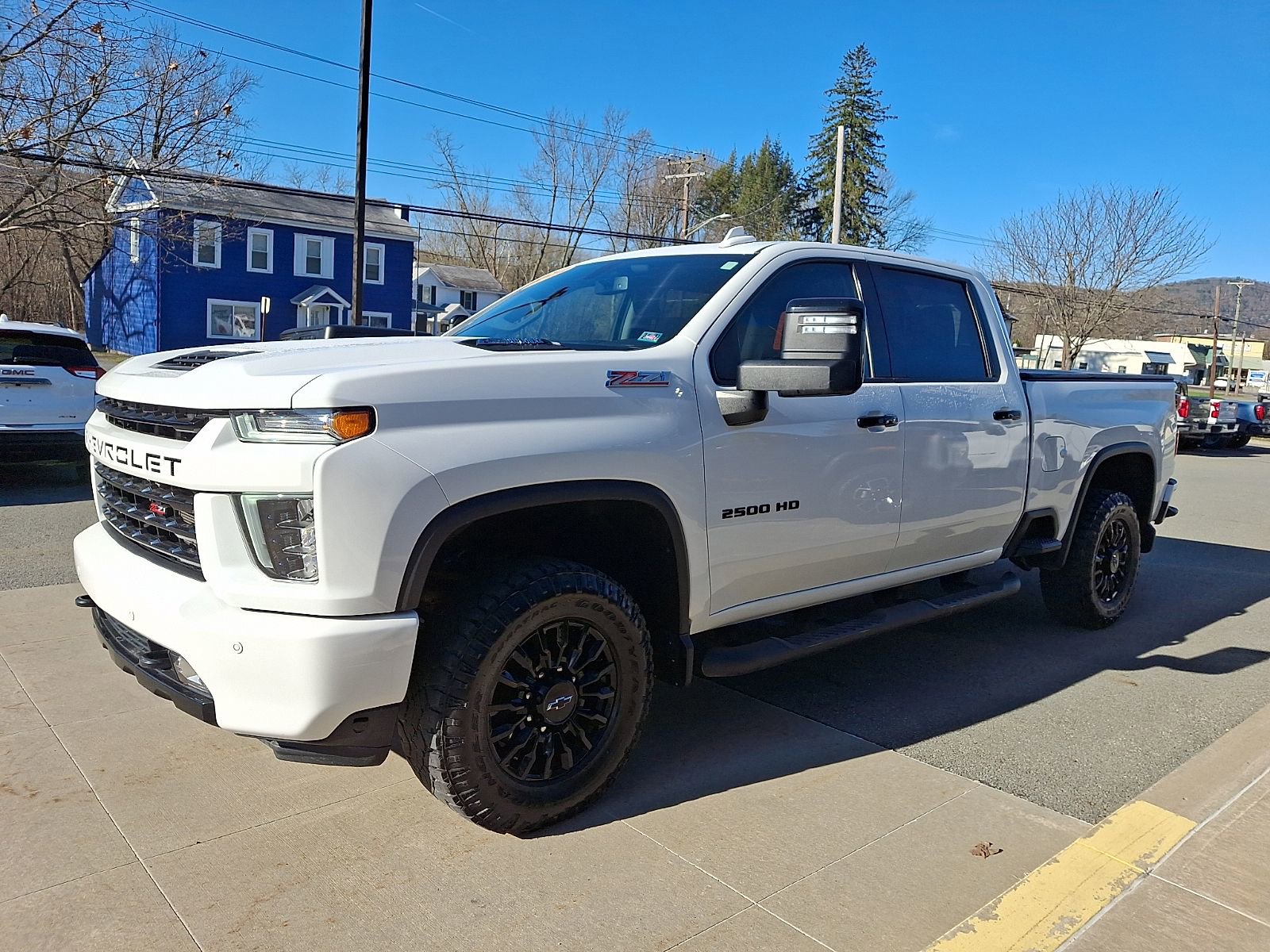 Used 2022 Chevrolet Silverado 2500 LTZ w/ LTZ Plus Package image 3