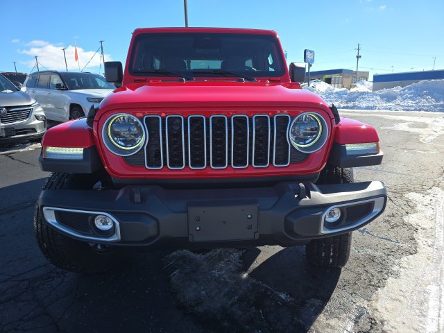 Used 2025 Jeep Wrangler Unlimited Sahara w/ Safety Group AWD/4WD image 9